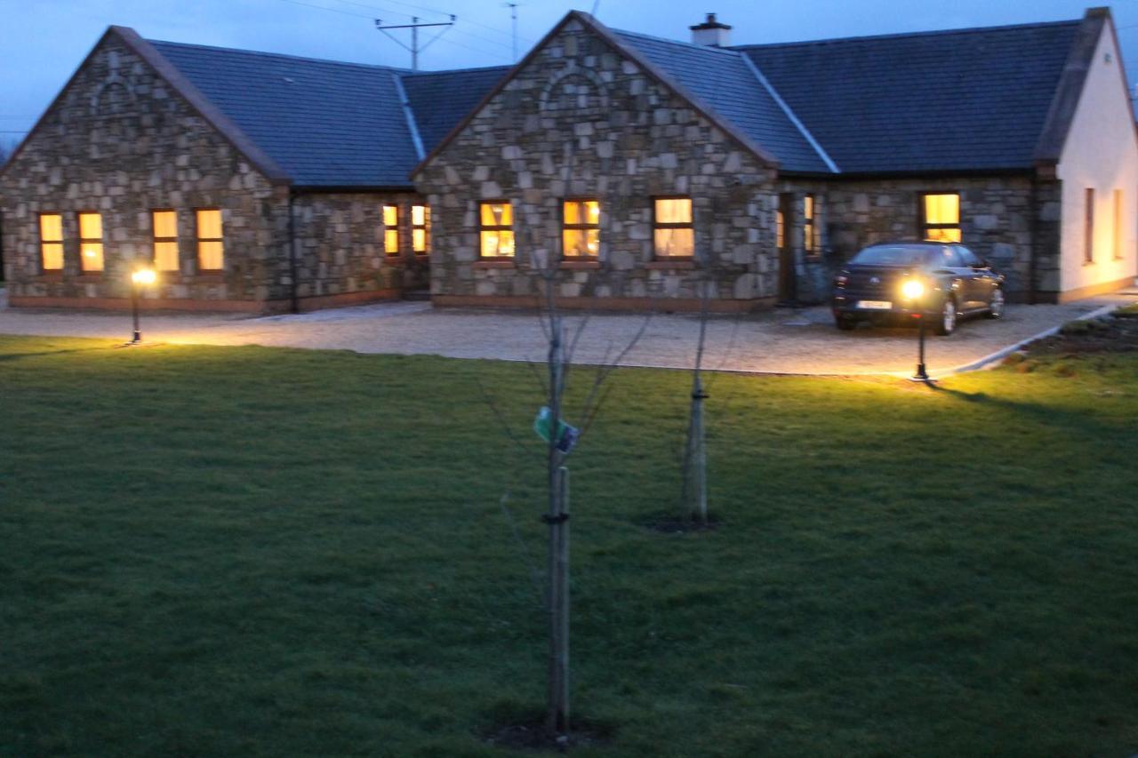 Riverbend Lodge B & B Утерард Экстерьер фото